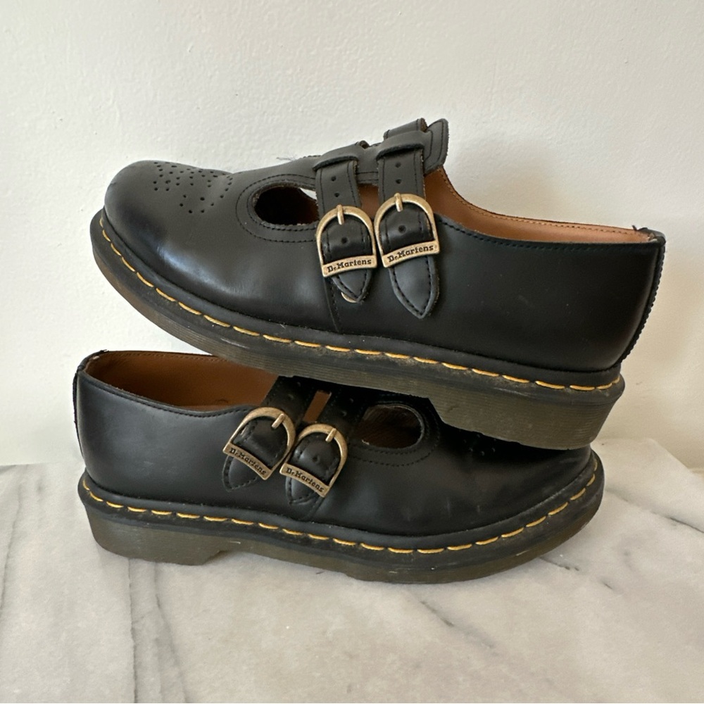 Dr. Martens Black Loafers with Leather Material and Sturdy Sole - Picture 14 of 16